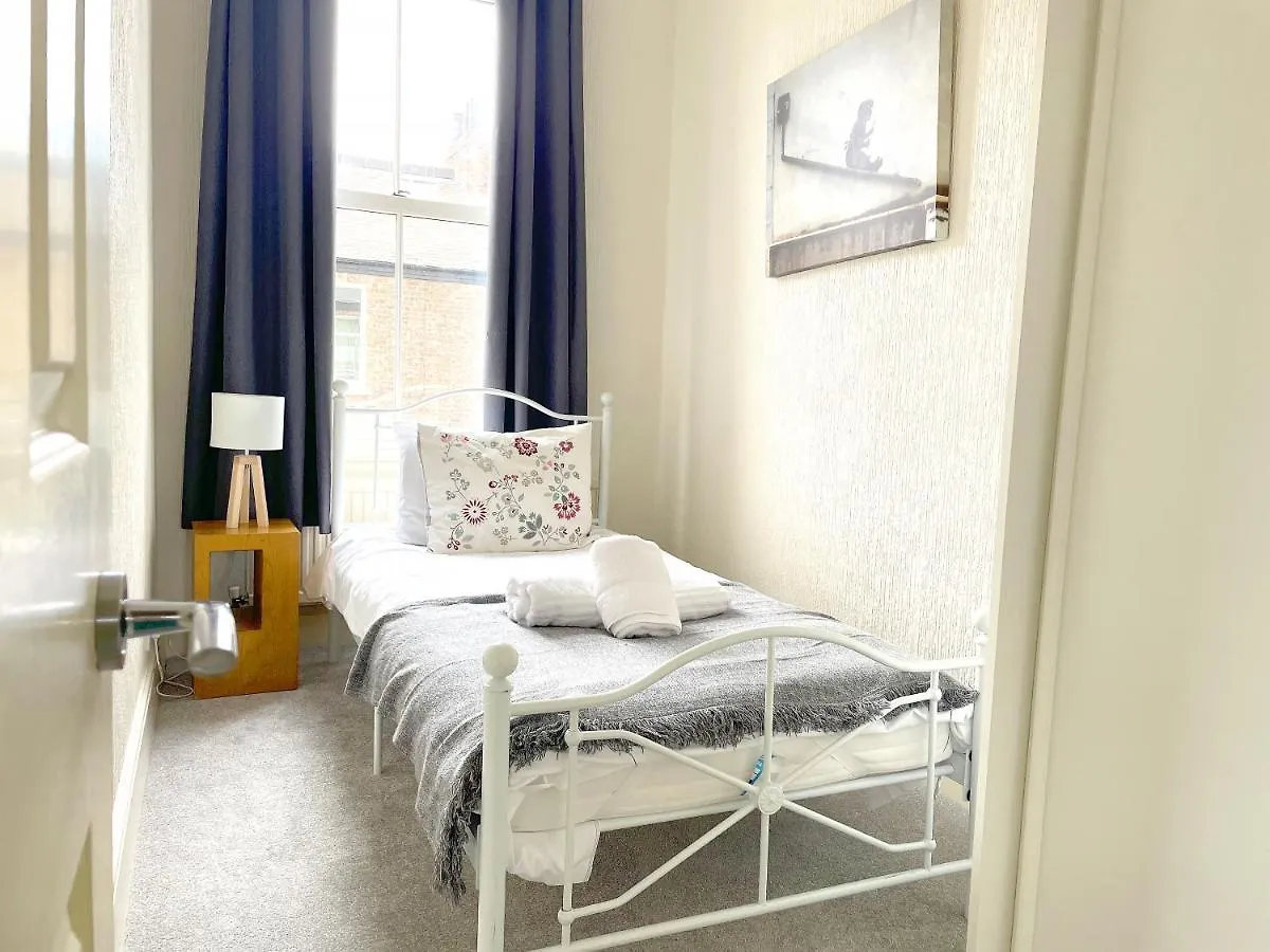 The Vines - Stunning Period Home With Free Parking 约克